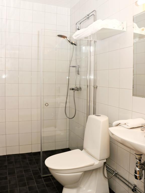 Hotell Kungsljus, budgethotell Västervik Exterior foto
