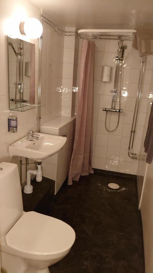 Hotell Kungsljus, budgethotell Västervik Exterior foto